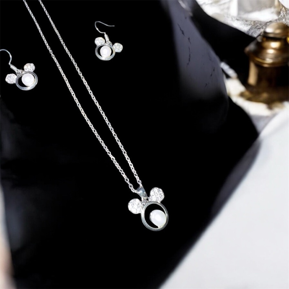 Silver Tone Pearl Cubic Zirconia Mouse Necklace Earrings Set